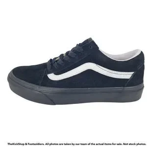 Vans Shoes Vna4u3b8l1 Vans Old Skool Pig Suede Black Men Size 5 Women Size 65 Poshmark